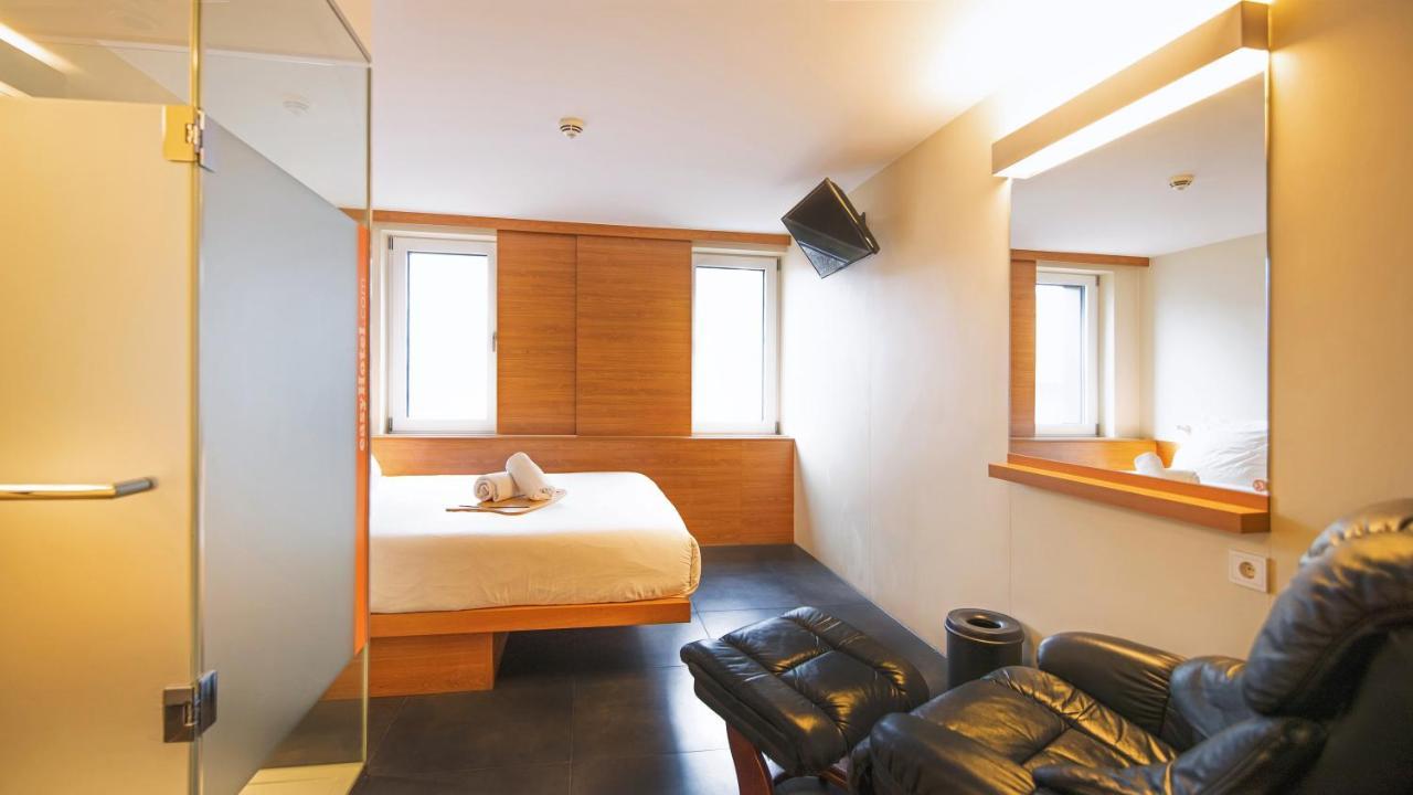 Easyhotel Frankfurt City Center Frankfurt am Main Exterior photo