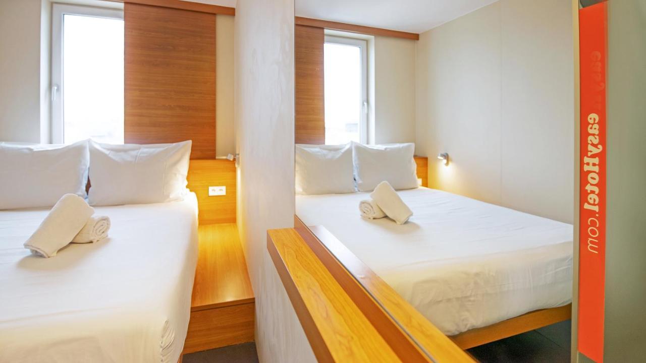 Easyhotel Frankfurt City Center Frankfurt am Main Exterior photo